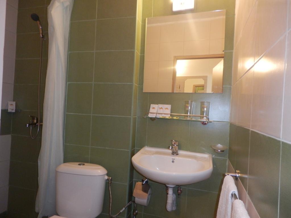 Olimpia Supersnab Hotel Balchik Exterior photo
